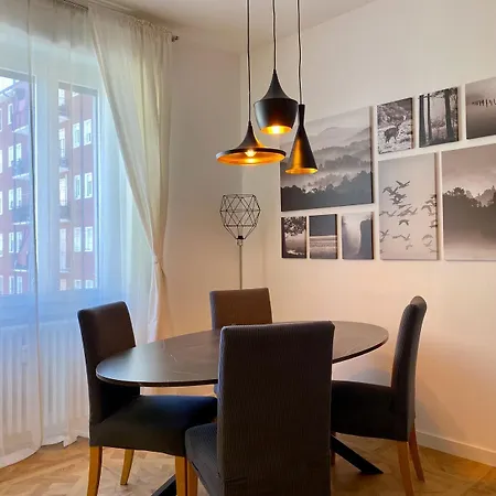 Modern Elegance In Milan's Core Apartment Mailand